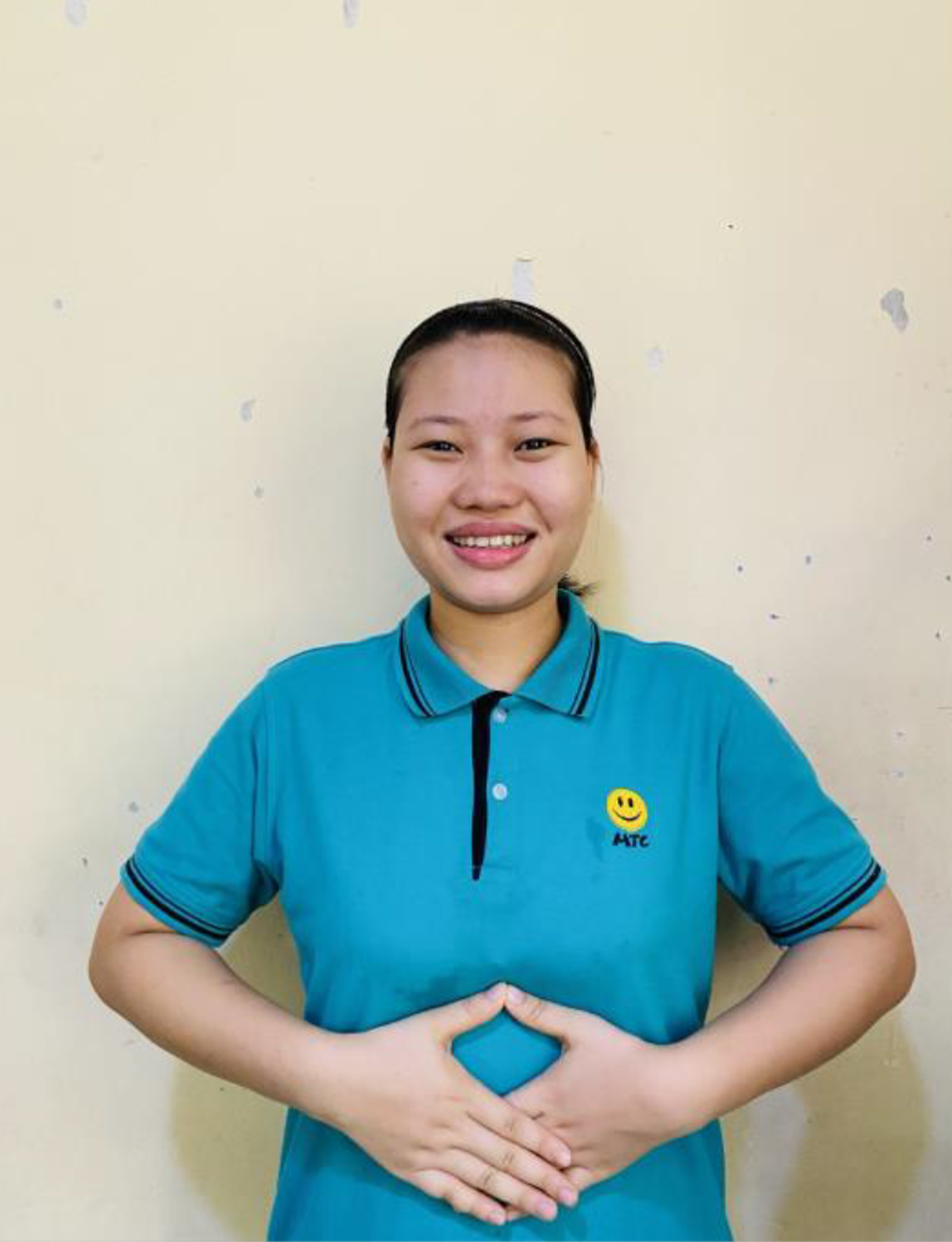 KHAING SHWE YI